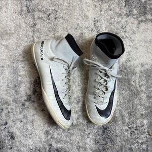 Nike MercurialX Victory VI DF CR7 Kids Indoor Soccer Shoes Grey 903611-401 7.5Y
